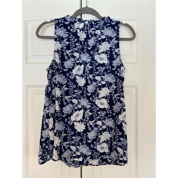 Women's Blue Floral Sleeveless V-Neck Blouse Size S - Picture 3 of 3